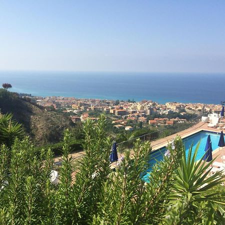 Villa Del Conte Drapia Экстерьер фото